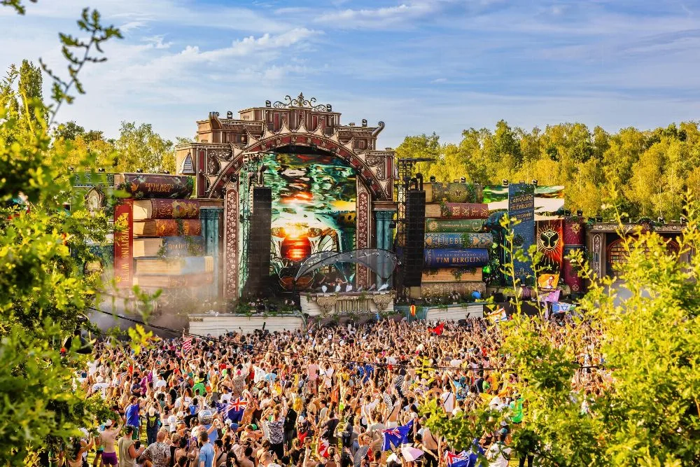 あーさん様 MASTER&amp;Co × TOMORROWLAND  Saturday tomorrowland weekend 1 - first solo MainStage and then the 3 hour