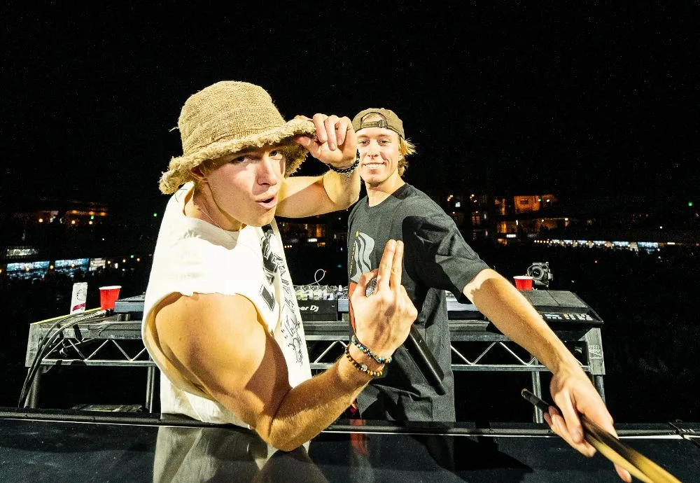 INTERVIEW: MC4D get candid about re-pioneering 2010s Folktronica for ...